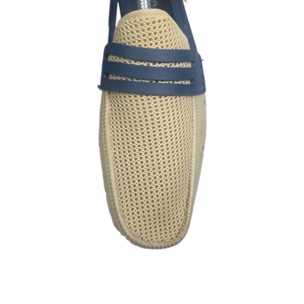 Robert Wayne Footwear brand floats